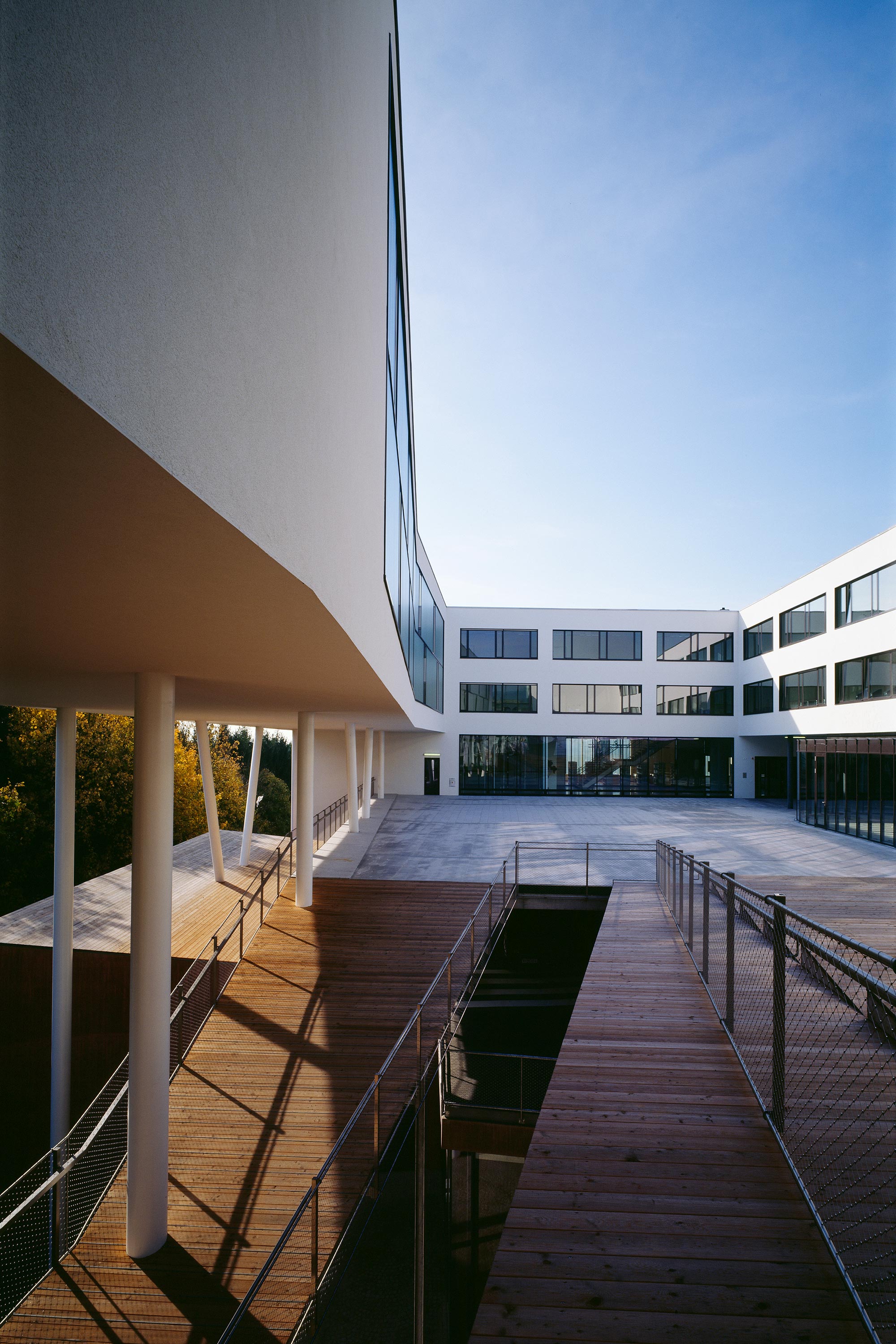 University of Applied Sciences, Hagenberg, campus. Photo: Gerald Zugmann | Berger+Parkkinen Architekten