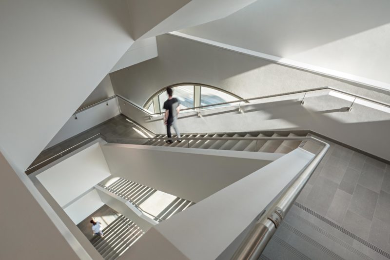 Institute building of Pharmacy. Photo: Hertha Hurnaus | Berger+Parkkinen Architekten